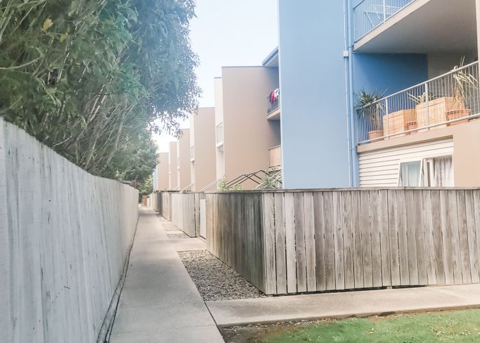  at 27/30 Mathesons Road, Phillipstown, Christchurch