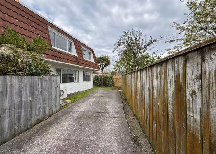  at 4/8a wainui Road, Waiwhetu, Lower Hutt, Wellington
