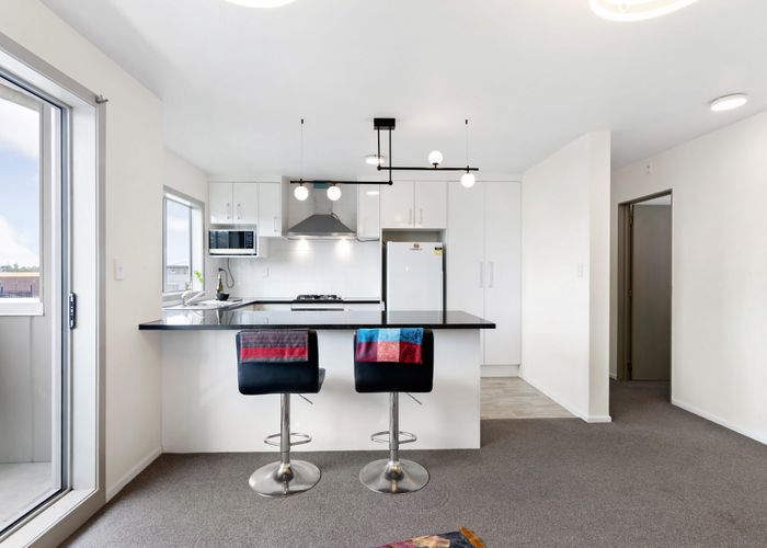  at 95Q Felton Mathew Avenue, Saint Johns, Auckland City, Auckland