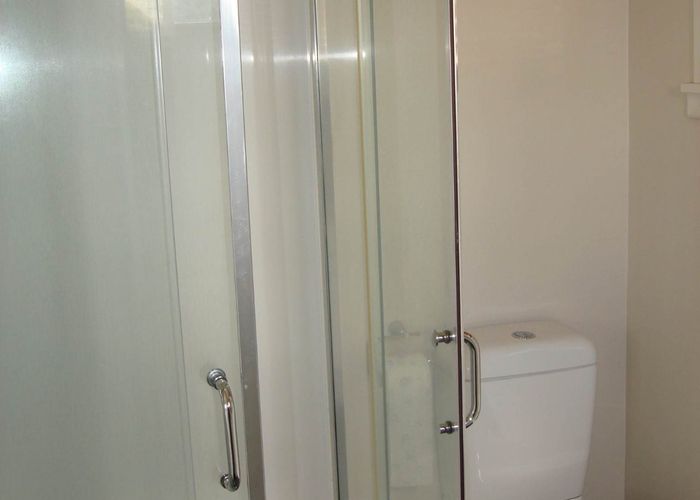  at 2/179 Mount Wellington Highway, Mount Wellington, Auckland City, Auckland