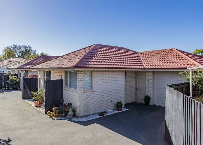  at 2/19 Orontes Street, Shirley, Christchurch