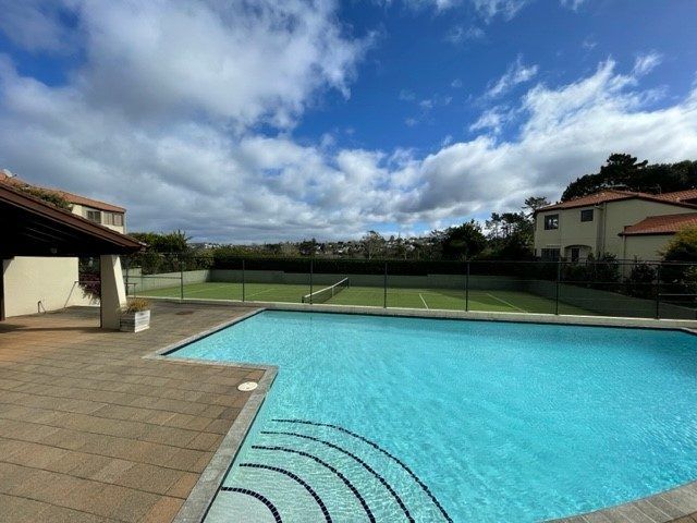  at 1/8 Tobago Place, Sunnynook, North Shore City, Auckland