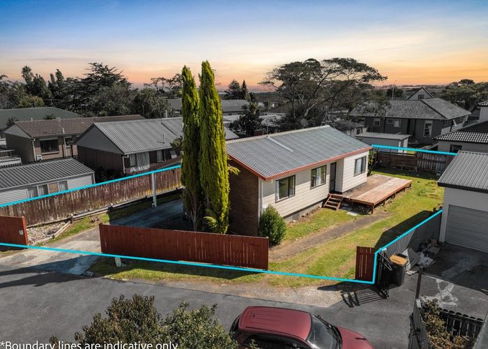  at 1/10 Barcroft Place, Clendon Park, Manukau City, Auckland