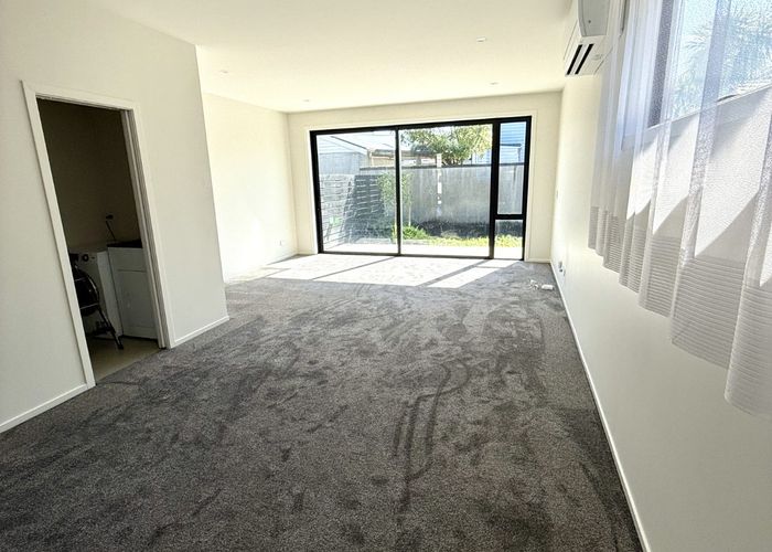  at 15D Cuba Street, Petone, Lower Hutt