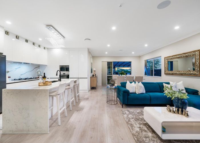  at 40 Koropa Road, Flat Bush, Auckland