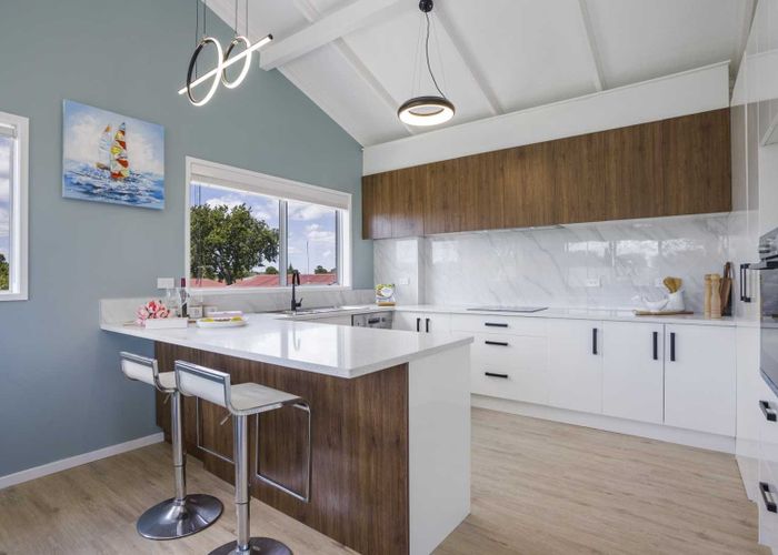  at 56 Walworth Avenue, Pakuranga Heights, Manukau City, Auckland