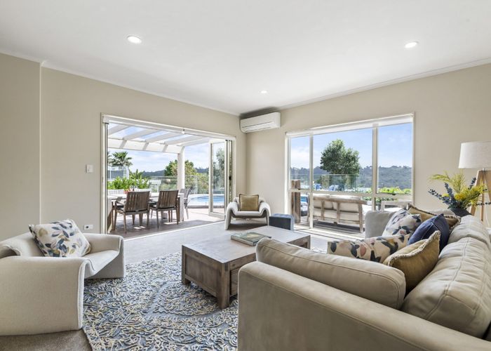  at 15 Rangi Avenue, Schnapper Rock, North Shore City, Auckland