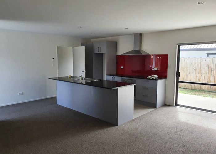  at 5 Kotuku Crescent, Takanini, Papakura, Auckland