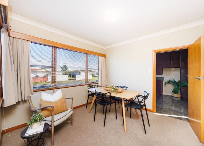  at 2 Austin Place, Awapuni, Palmerston North, Manawatu / Whanganui