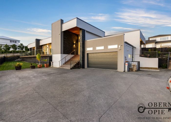  at 8 Eckford Lane, Maraetai, Auckland