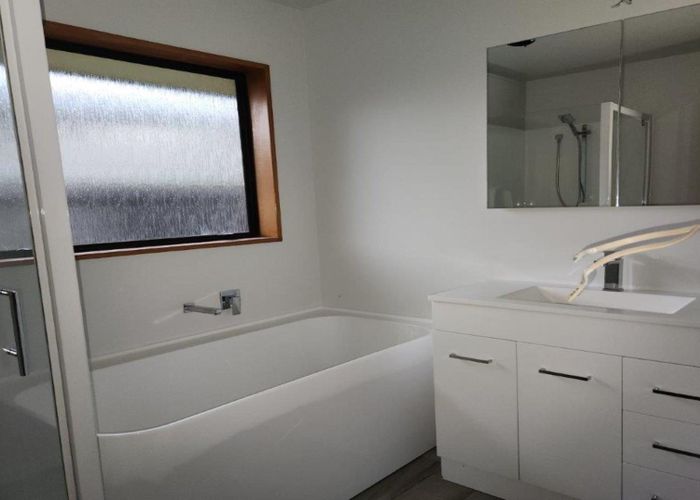  at 6a Payling Street, Mairehau, Christchurch City, Canterbury