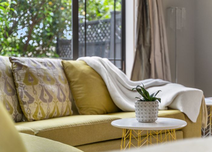  at 2 Coachman Drive, Flat Bush, Auckland