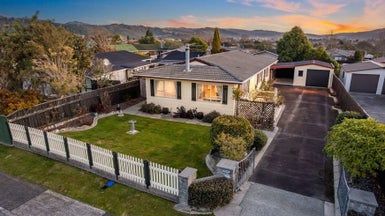  at 33 Shanly Street, Brown Owl, Upper Hutt