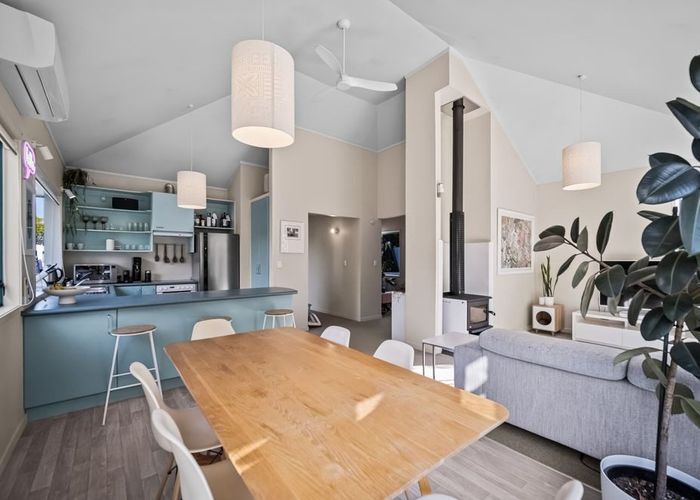  at 26A Seacombe Road, Point Chevalier, Auckland
