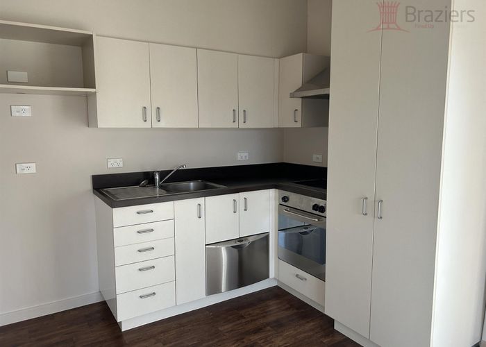  at 2/31 Bordesley Street, Phillipstown, Christchurch