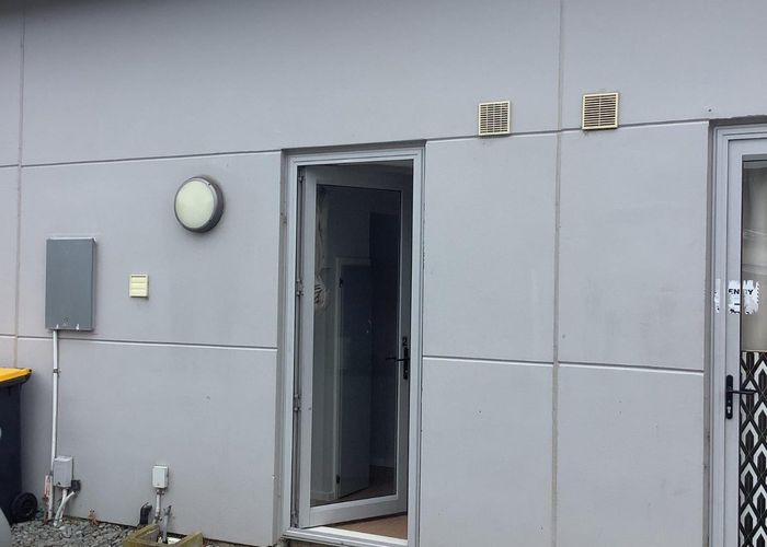  at 2/20 Leyden Street, Phillipstown, Christchurch City, Canterbury