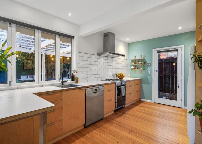  at 5 Burnbrae Street, Saint Martins, Christchurch