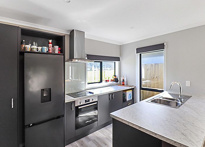  at 32 Harry Martin Lane, Wainuiomata, Lower Hutt, Wellington