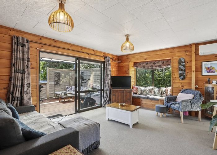  at 42 Withers Road, Glen Eden, Waitakere City, Auckland