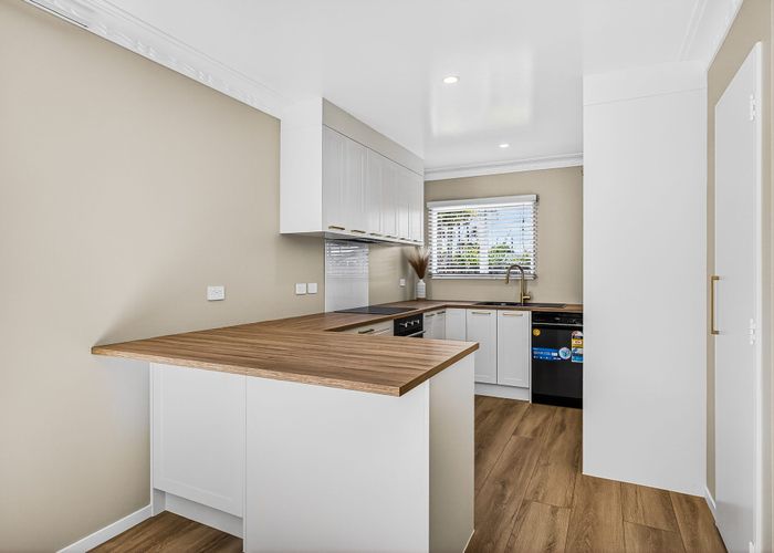  at 49C Bay Street, Red Beach, Rodney, Auckland