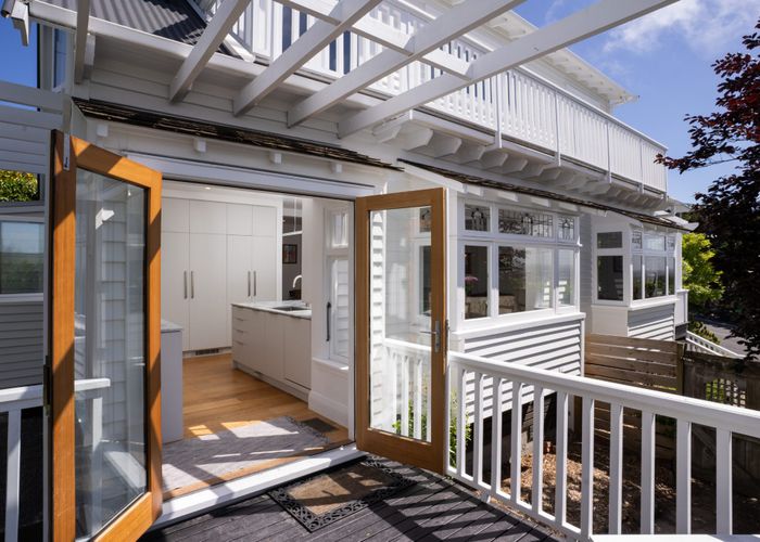  at 27 Huntsbury Avenue, Huntsbury, Christchurch