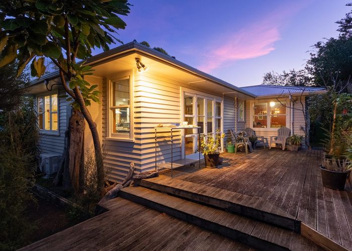  at 5 Leinster Avenue, Raumati South, Kapiti Coast, Wellington