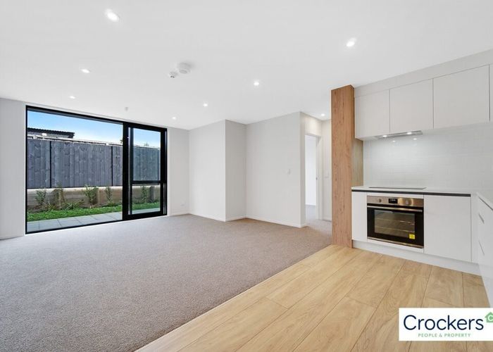  at 1/2 Treasure Lane, Te Atatu South, Waitakere City, Auckland