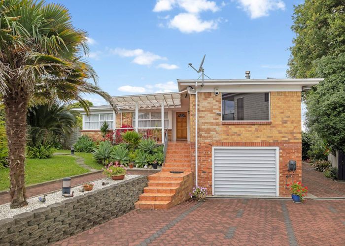  at 32 Alton Terrace, Pakuranga Heights, Manukau City, Auckland