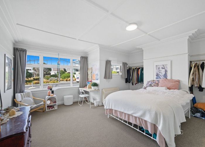  at 31 Beach Street, Saint Clair, Dunedin, Otago