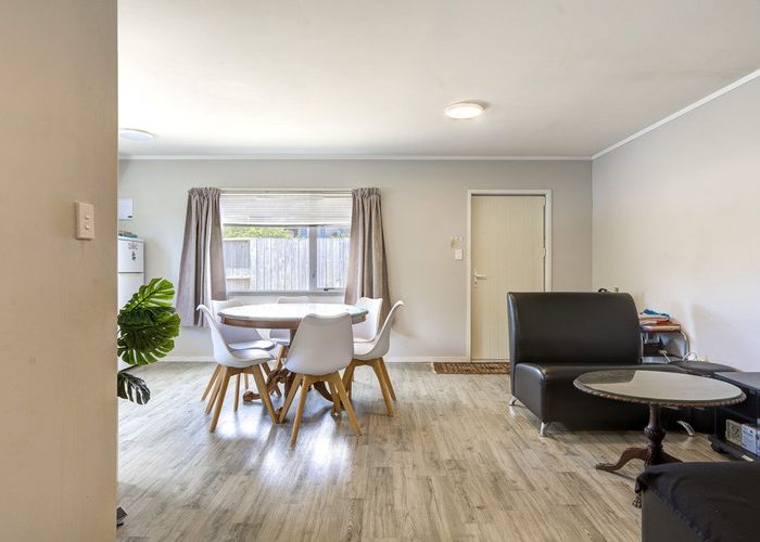  at 129b Boundary Road - FULLY FURNISHED, Claudelands, Hamilton, Waikato