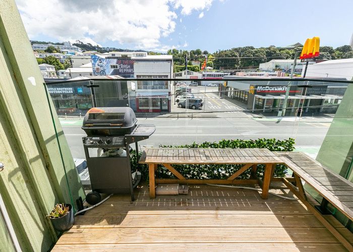  at 5/17 Adelaide Road, Mount Cook, Wellington