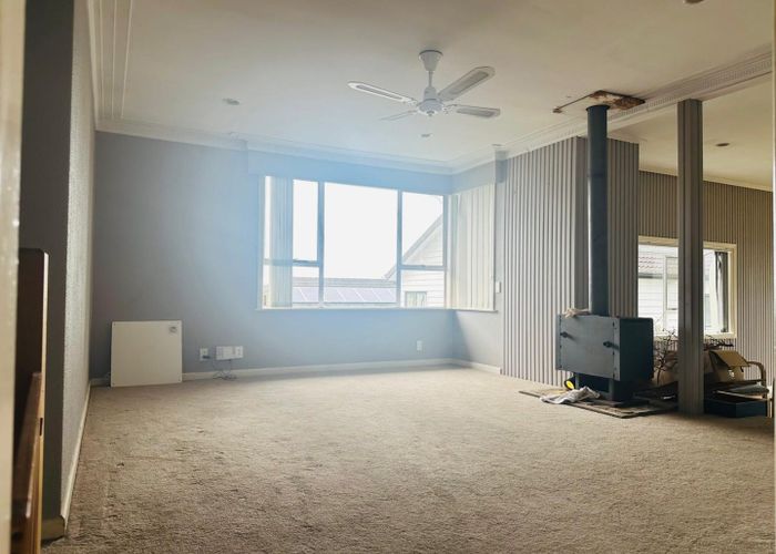  at 700 Richardson Road, Mount Roskill, Auckland City, Auckland