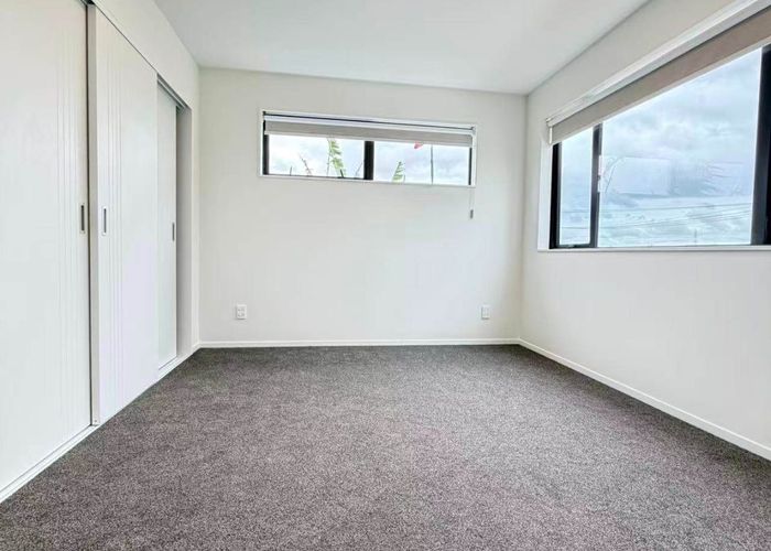  at 4/29 Crown Crescent, Otara, Manukau City, Auckland