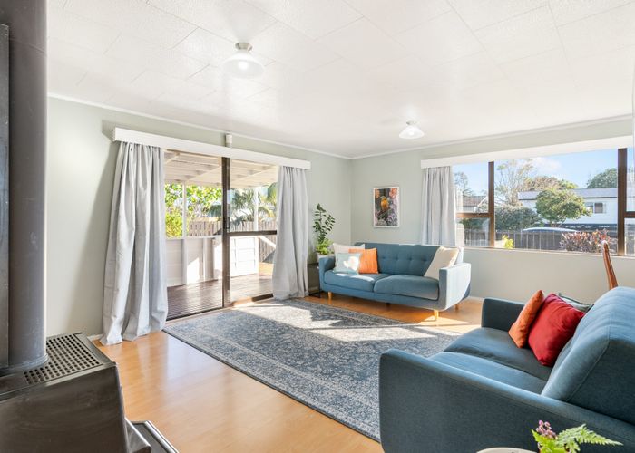 at 22 Compass Place, Te Atatu Peninsula, Auckland