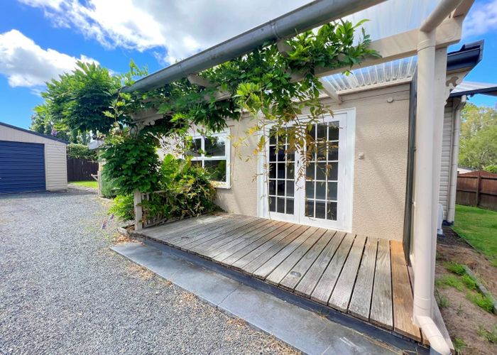  at 357 Cambridge Road, Hillcrest, Hamilton
