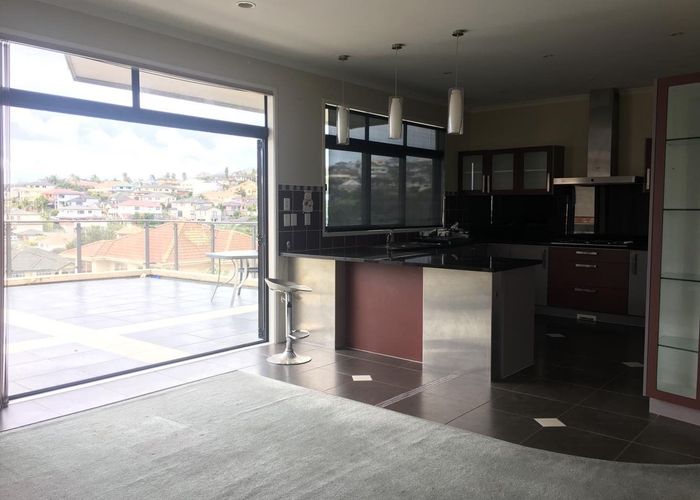  at 3 Enclave, Totara Heights, Manukau City, Auckland