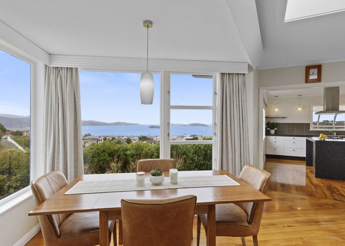  at 115 Dowse Drive, Maungaraki, Lower Hutt