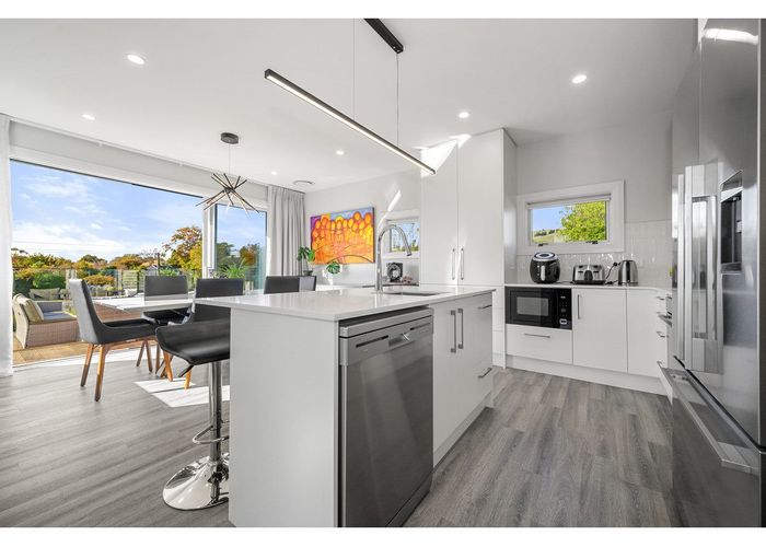  at 274 Riverlaw Terrace, Saint Martins, Christchurch