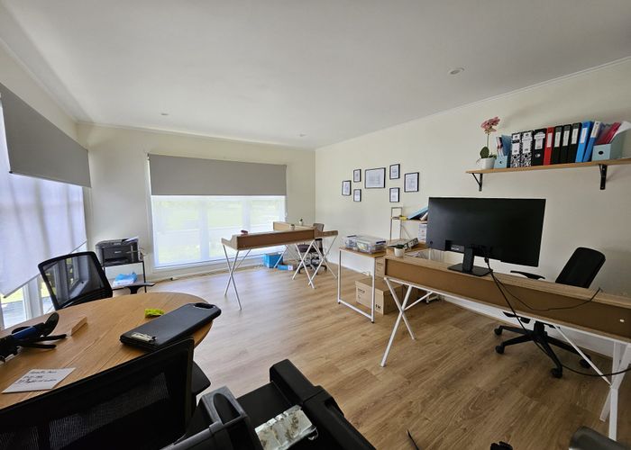  at 26 Wilsher Crescent, Henderson, Waitakere City, Auckland