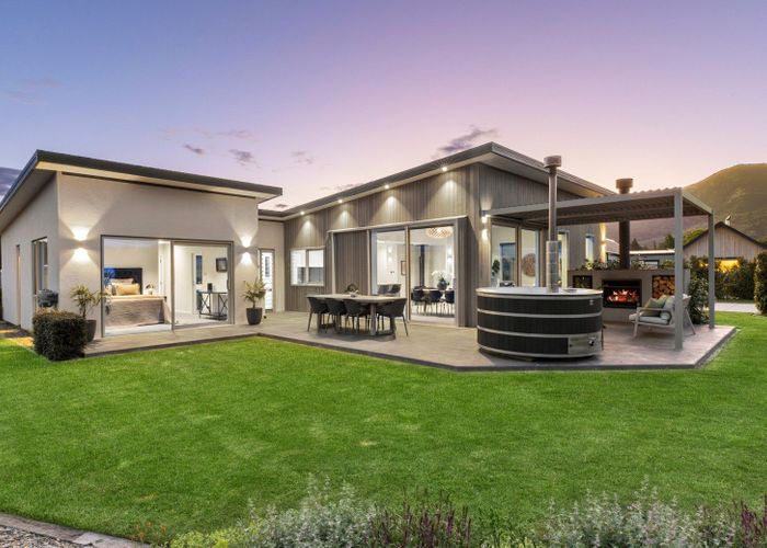  at 10 Teal Place, Wanaka