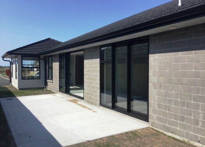  at 8  Bill Miller Drive, Papamoa, Tauranga, Bay Of Plenty