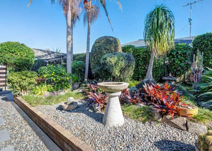  at 24 Suncrest Drive, West Harbour, Waitakere City, Auckland