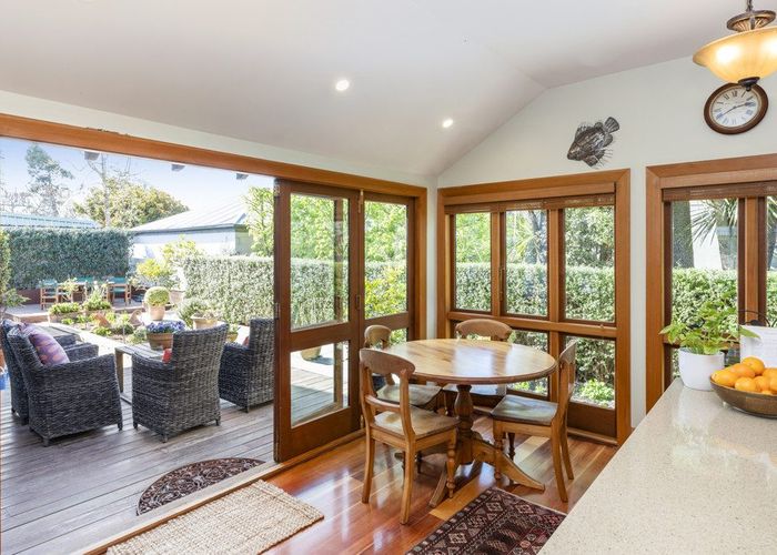 at 39 Holly Road, Merivale, Christchurch City, Canterbury