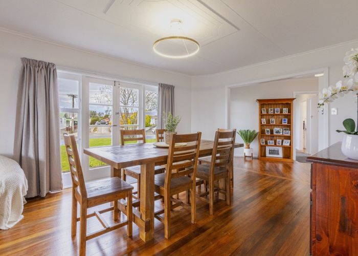  at 5 Jull Crescent, Waipukurau, Waipukurau