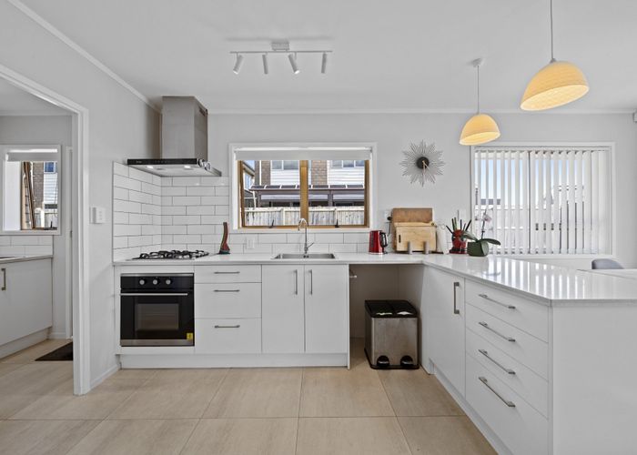  at 8/42 Wintere Road, Papatoetoe, Manukau City, Auckland