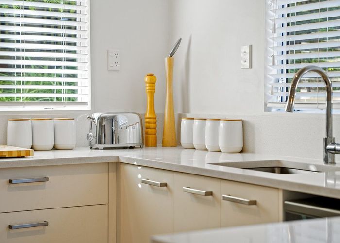  at 1/104A Beach Road, Castor Bay, North Shore City, Auckland