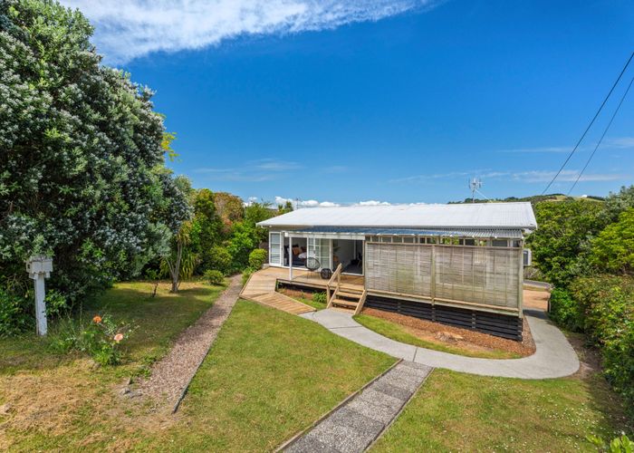  at 142 Ocean View Road, Oneroa, Waiheke Island, Auckland