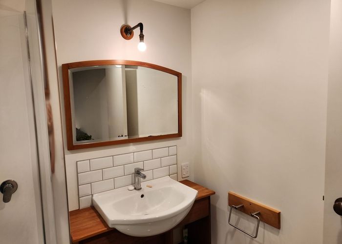  at 34 Cannon Hill Crescent, Mount Pleasant, Christchurch City, Canterbury