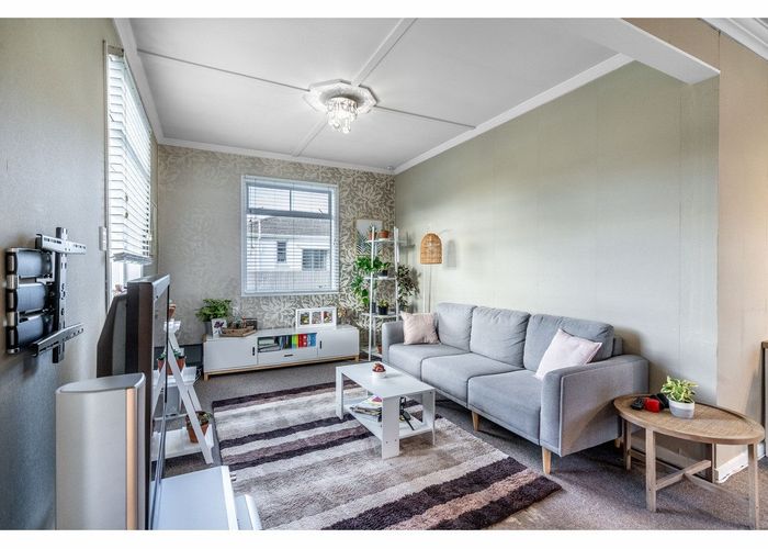  at 30 Hensley Street, Gladstone, Invercargill