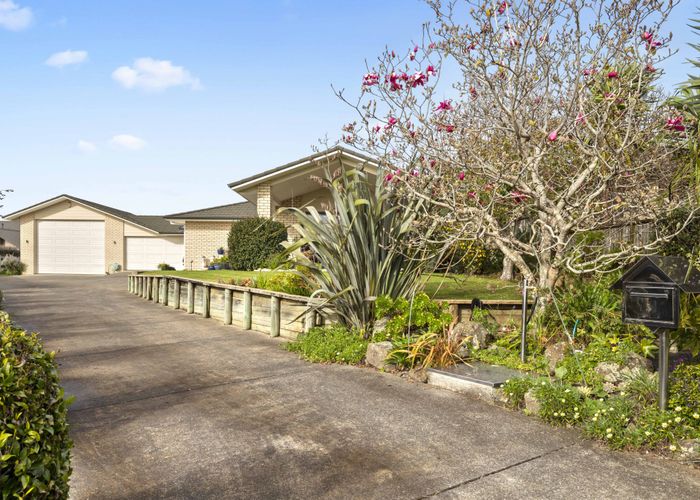  at 11 Glenbogle Drive, Buckland, Franklin, Auckland